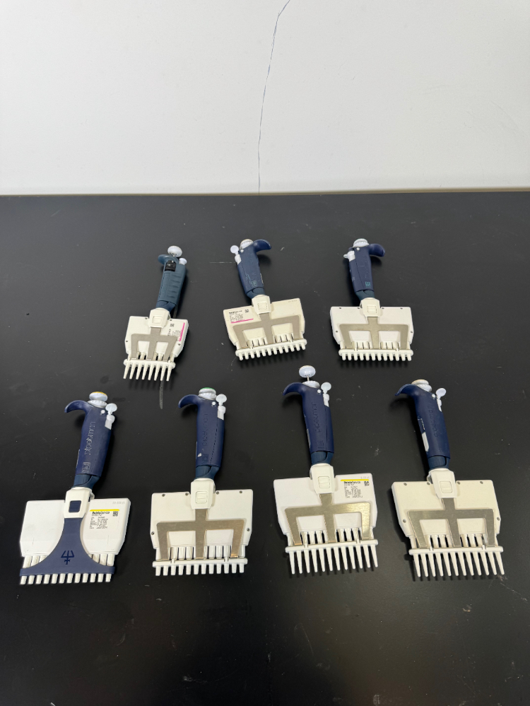 Image of Gilson Pipetman Multichannel Pipettes - Quantity 7